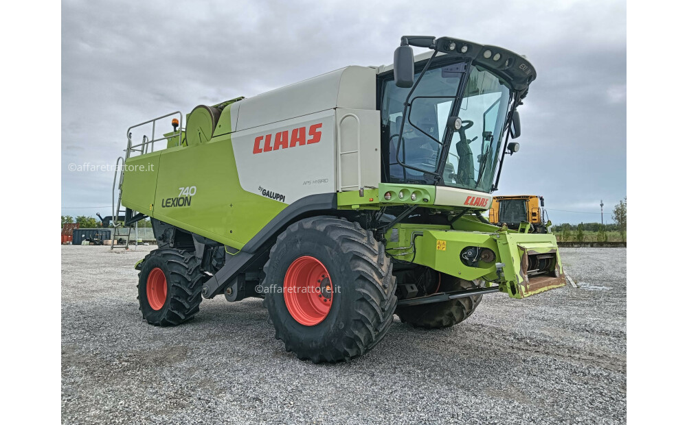 Claas LEXION 740 Usato - 15