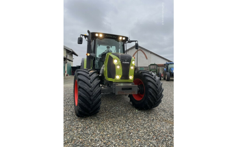 Claas ARION 650 Usato - 3