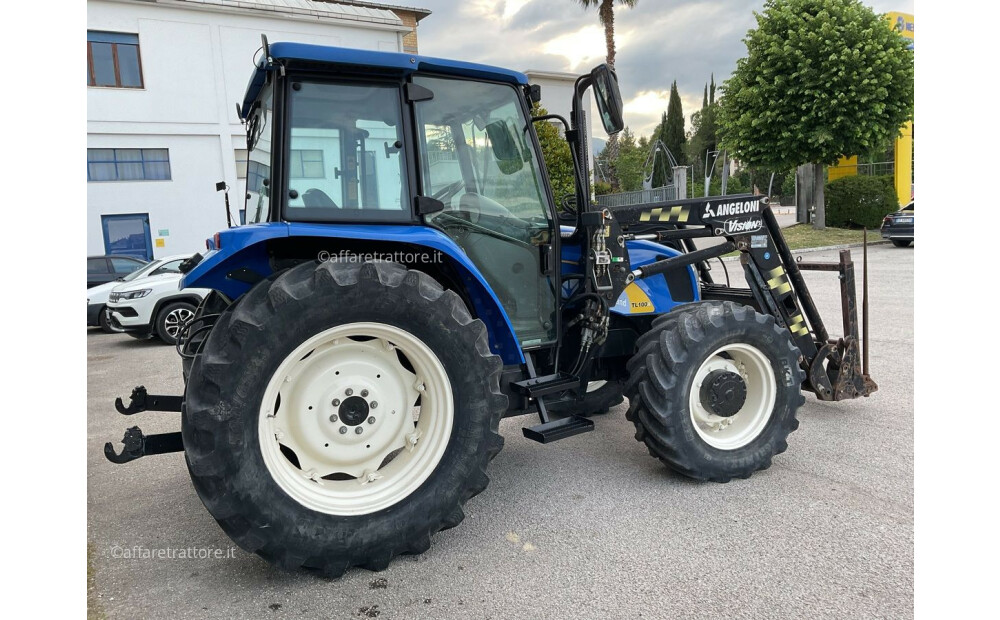 New Holland tl Usato - 4