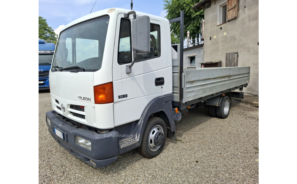 Nissan ATLEON 35.13 Usato - 1