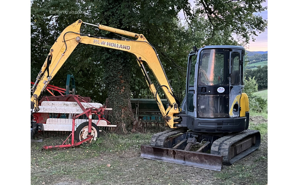 New Holland E50D Usato - 1