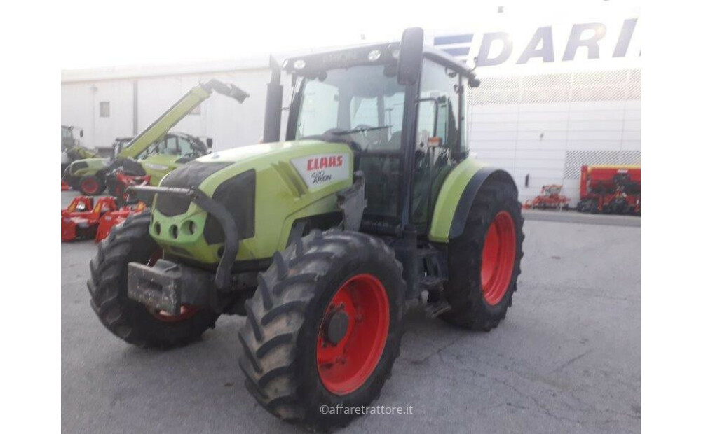 Trattore CLAAS Arion 420 - 2