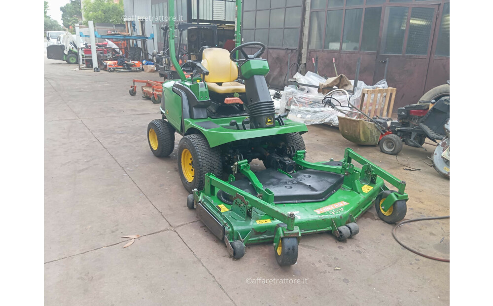 RASAERBA FRONTALE John Deere 1435 Usato - 3