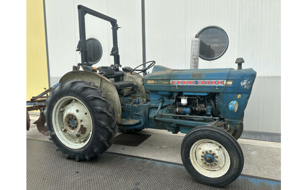 Trattore Ford 3000 - 50 cv - 1