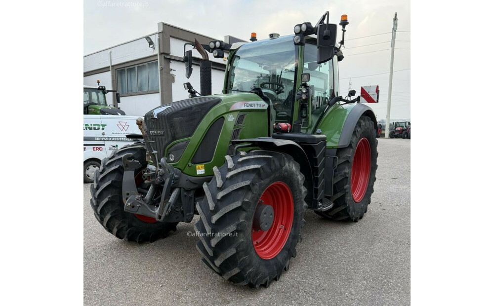 Fendt 718 vario S4 Usato - 2