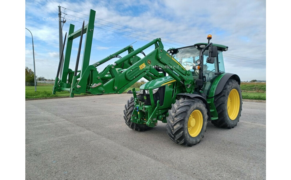 John Deere 5125R Usato - 1