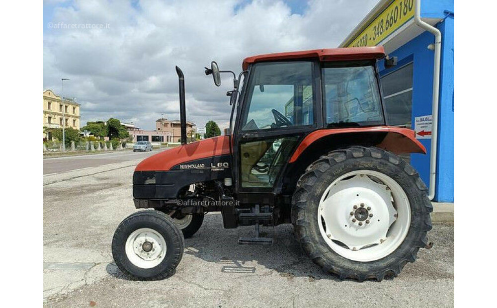 New Holland L 60 Usato - 6