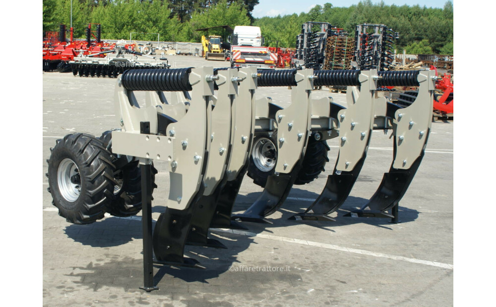 Rolex Tiefenlockerer / Subsoiler / Décompacteur / Ripuntatore / Глубокорыхлитель / Głębosz typ V 3 m Nowy - 9