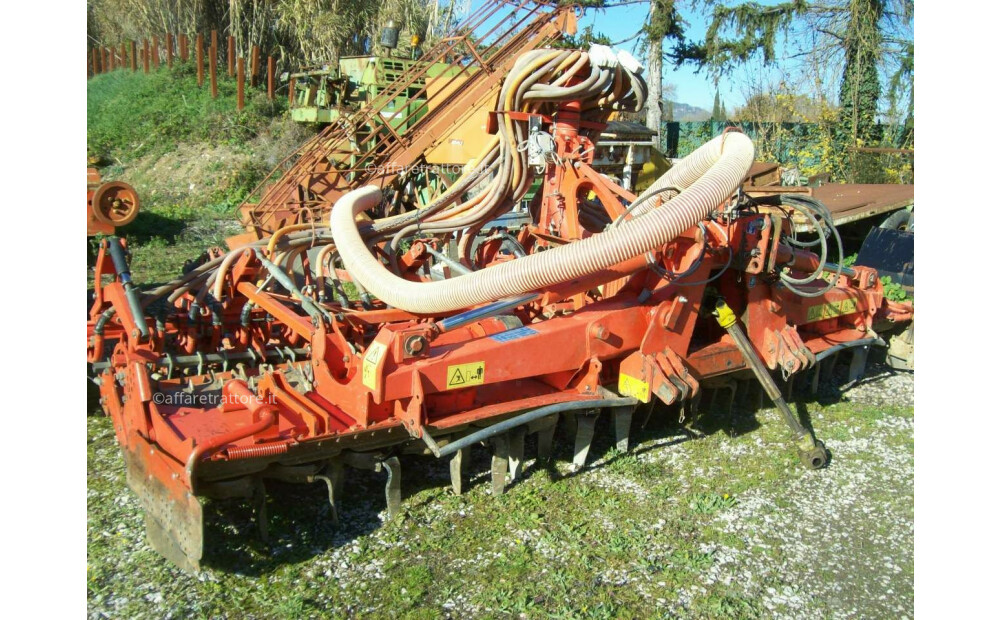 Kuhn VENTA TF 702 + Kuhn HR 5003 DR Usato - 3