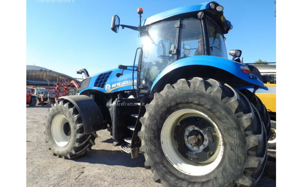 New Holland T8.390 Usato - 4