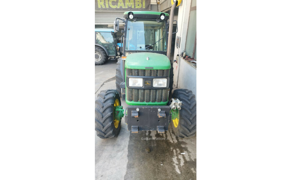 John Deere 5615f Usato - 3