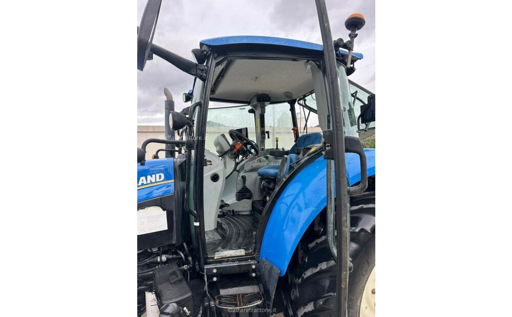 New Holland T5 Usato - 9