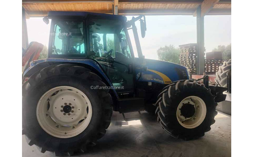 New Holland T5060 Usato - 1