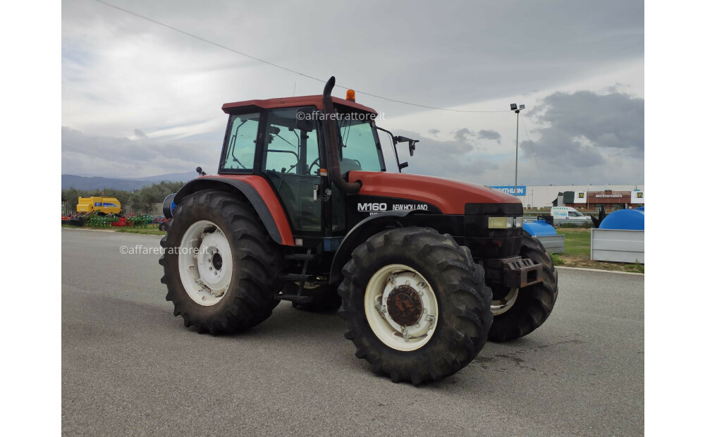 Trattore usato New Holland M 160 - 4