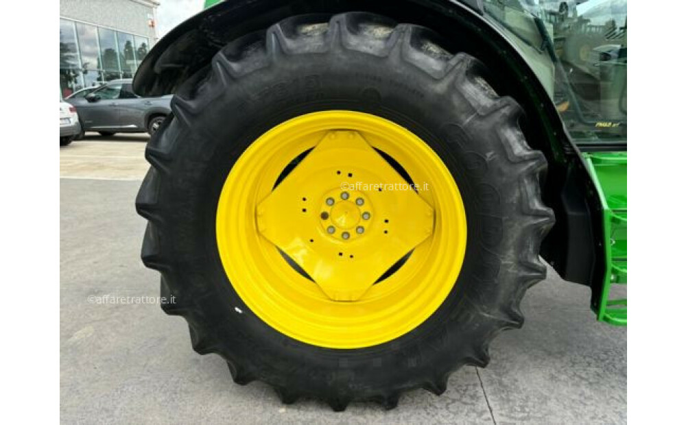 John Deere 6115R Usato - 6