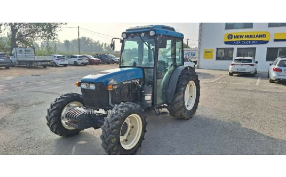 New Holland TN90F Usato - 1