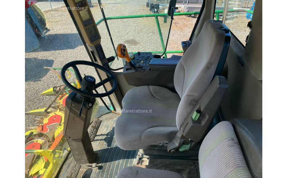 John Deere 7700 Usato - 8