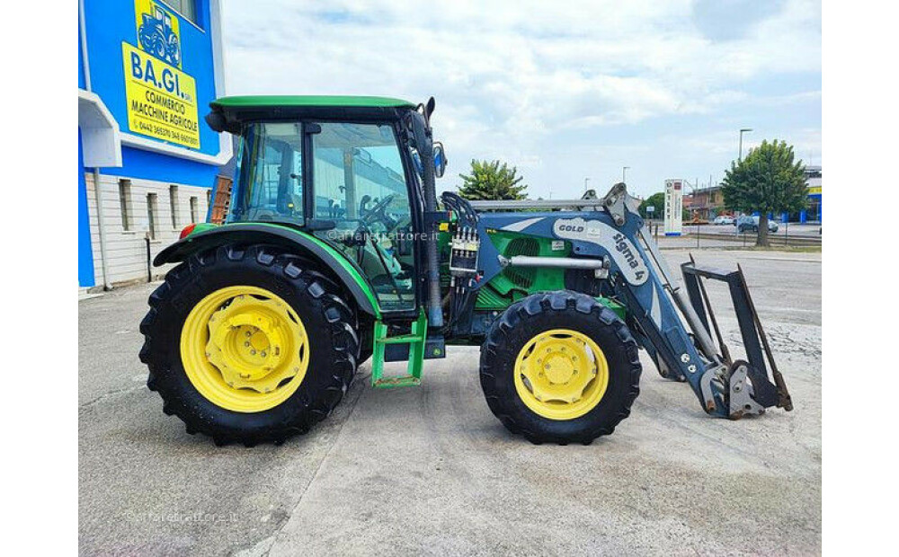 John Deere 5820 Usato - 5