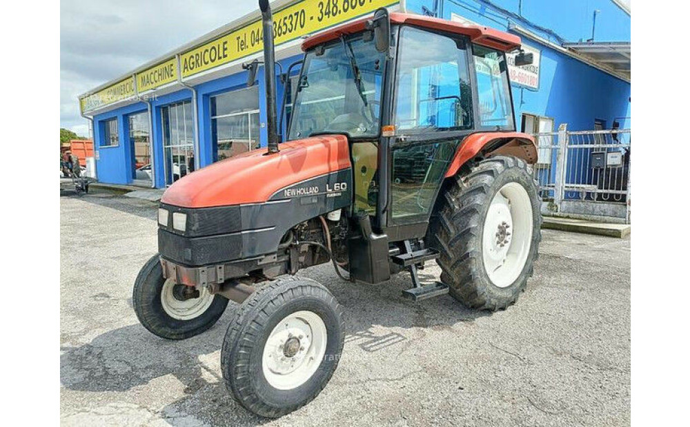 New Holland L 60 Usato - 1