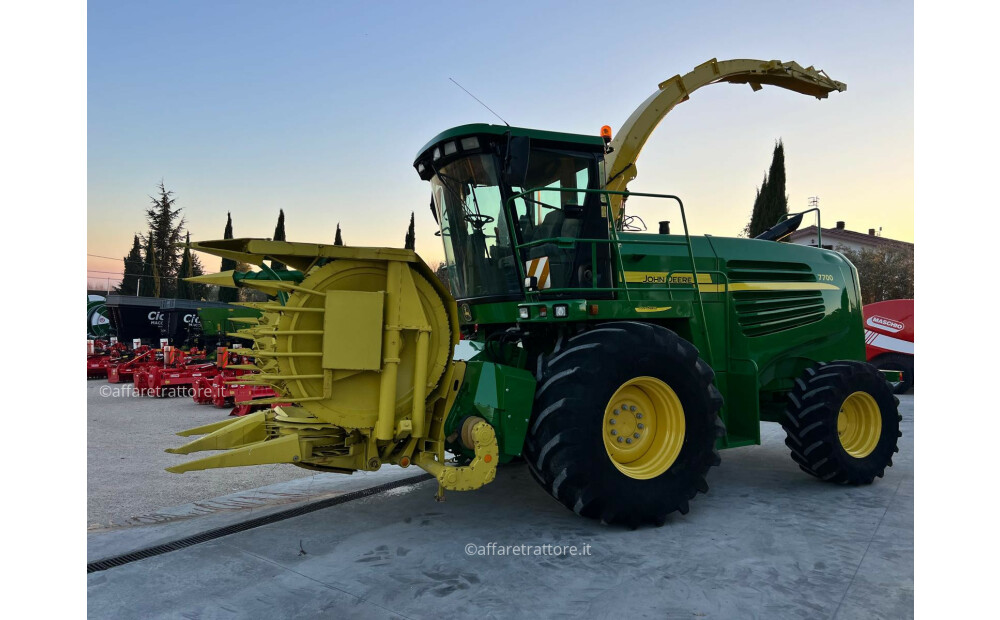 John Deere 7700 Usato - 3