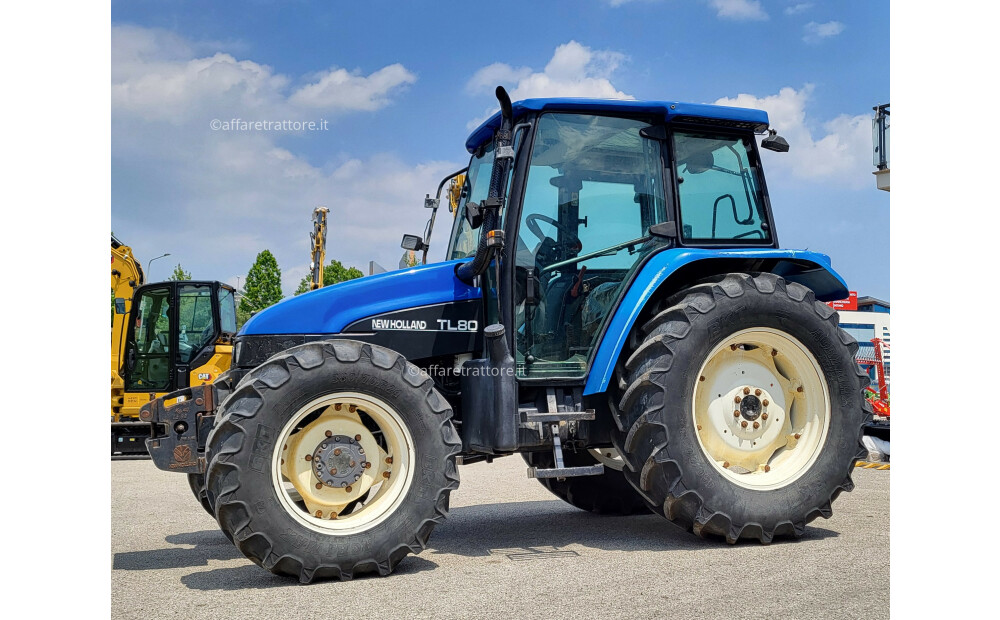 New Holland TL 80 Usato - 2