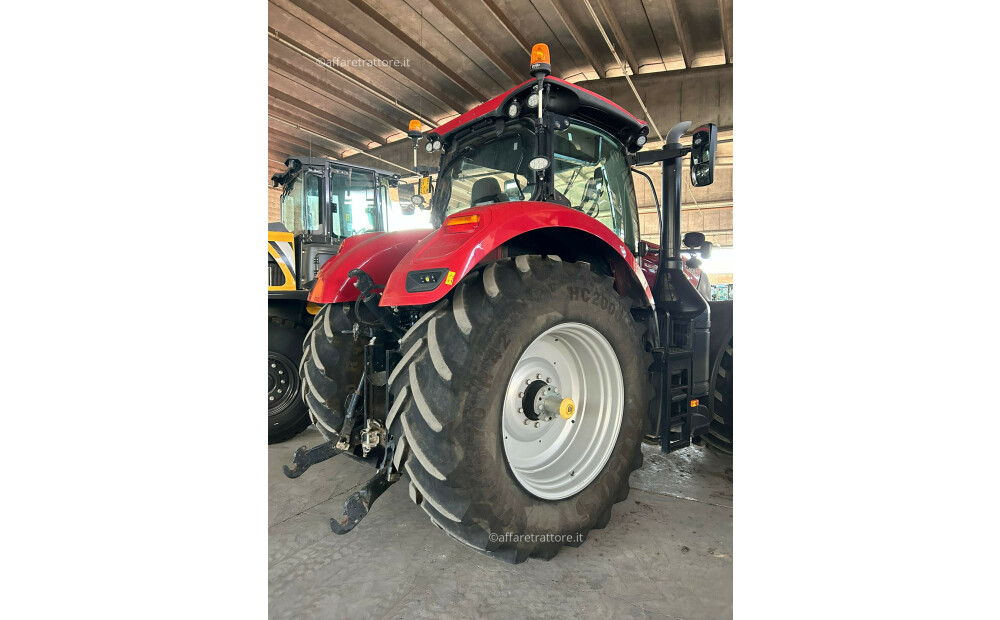 Case-Ih OPTUM 300 Usato - 2