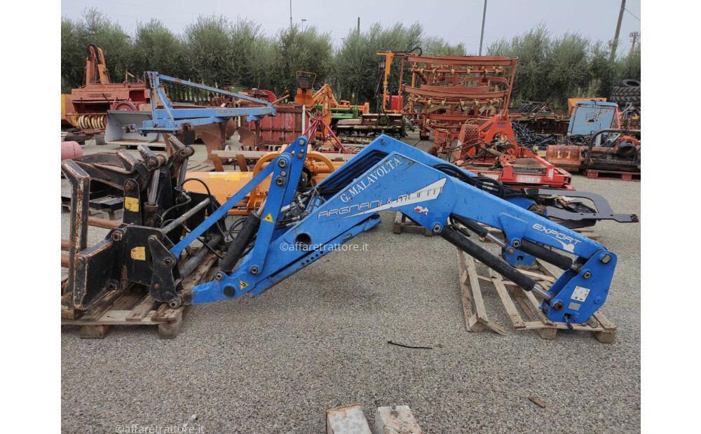 Trattore usato New Holland T5 105 - 9