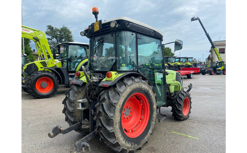 Trattore CLAAS NEXOS 240 VL / 180 - 7