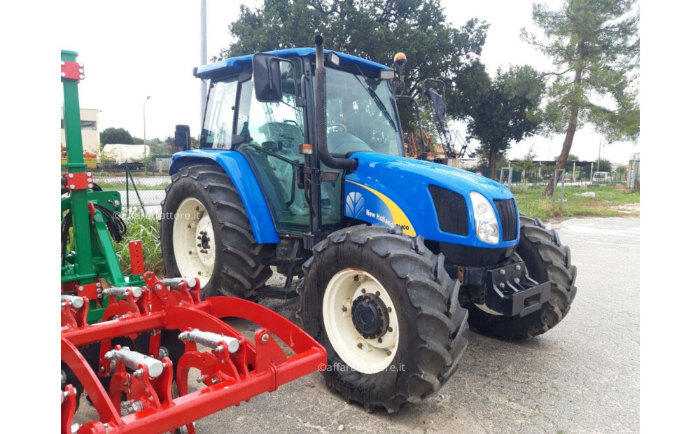 New Holland TL100/A Usato - 2