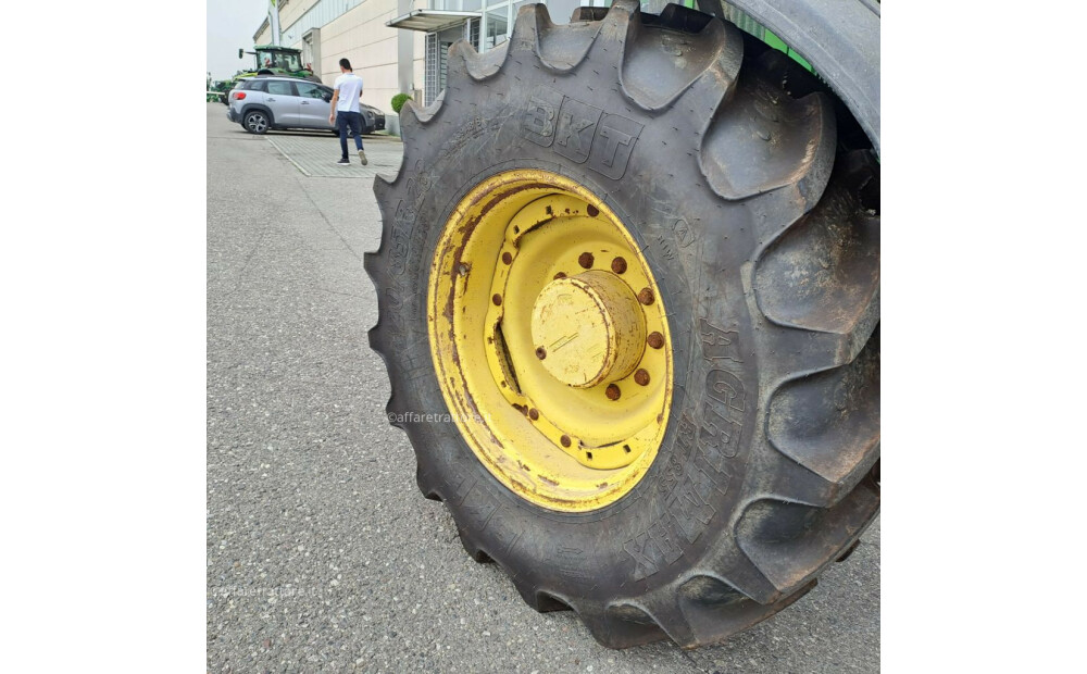 John Deere 7700 Usato - 8