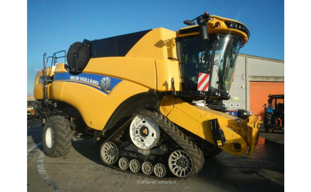 New Holland CX 7.90 SmartTrack Usato - 2