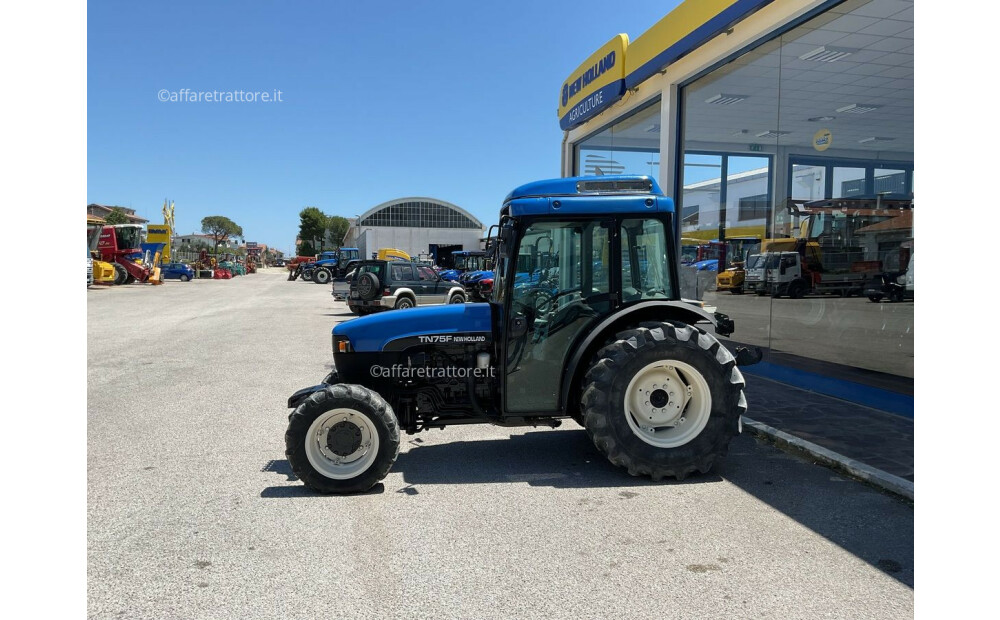 New Holland TN75F Usato - 4