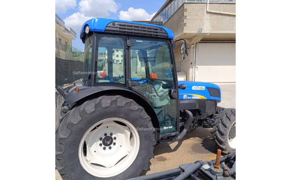 New Holland T4040 Usato - 2