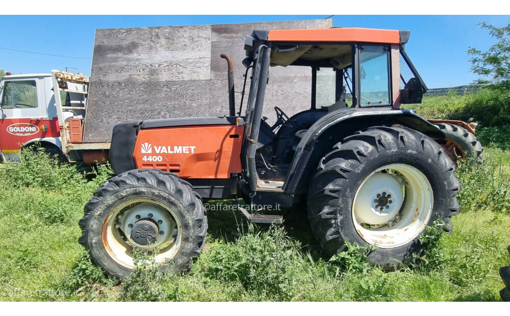 Valmet 8100 Usato - 2