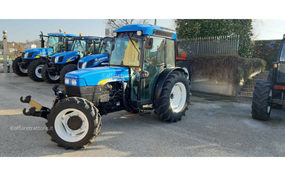 New Holland TN95FA Usato - 1