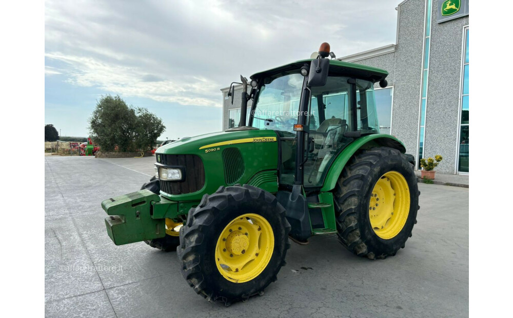 John Deere 5090R Usato - 4