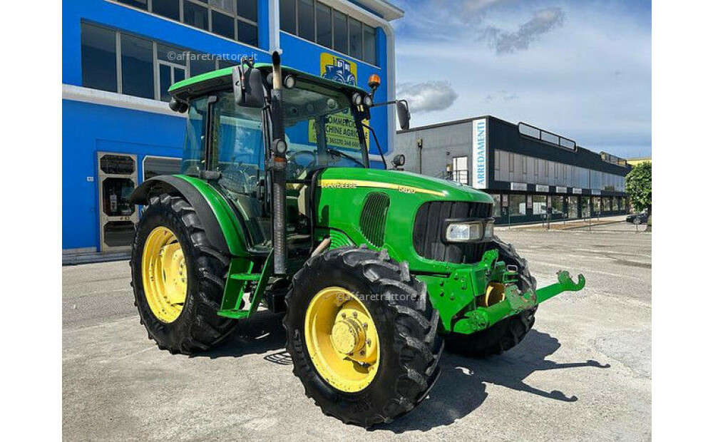 John Deere 5820 Usato - 2