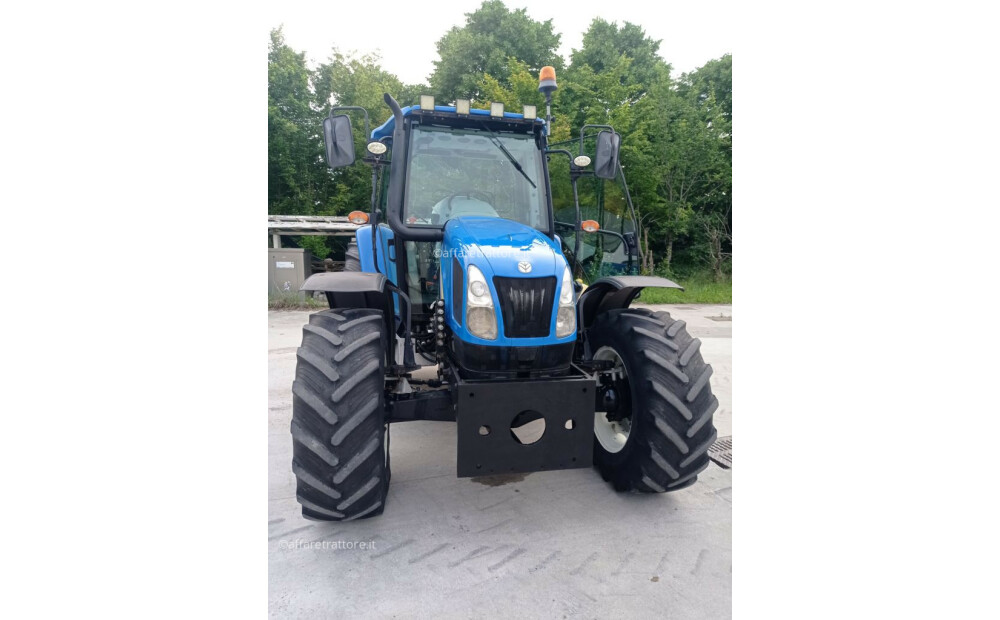 New Holland T5050 Usato - 1