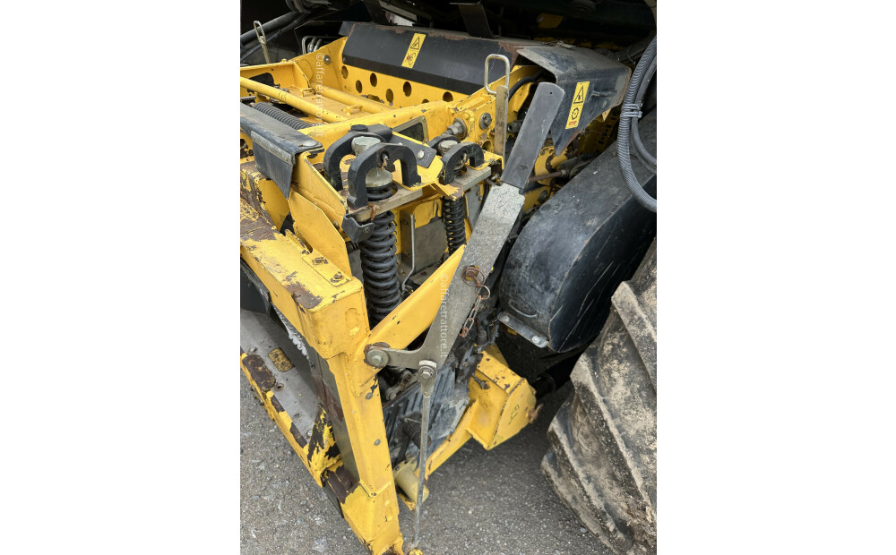 New Holland FR 9050 Usato - 4