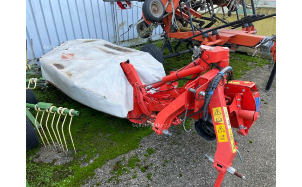 Kuhn GMD 240 Usato - 1