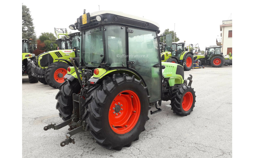 Trattore CLAAS NEXOS 240 VL / 958 - 5