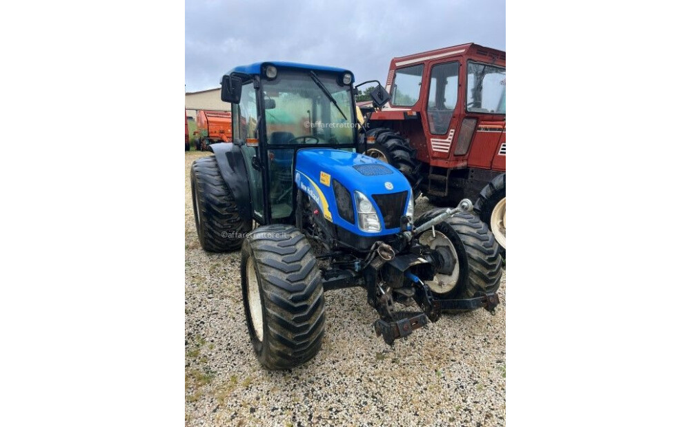 New Holland T 4050 Deluxe Supersteer ruote larghe + ruote standard Usato - 1