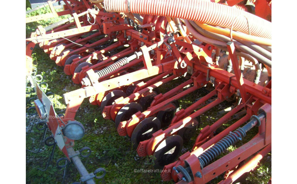 Kuhn VENTA TF 702 + Kuhn HR 5003 DR Usato - 7