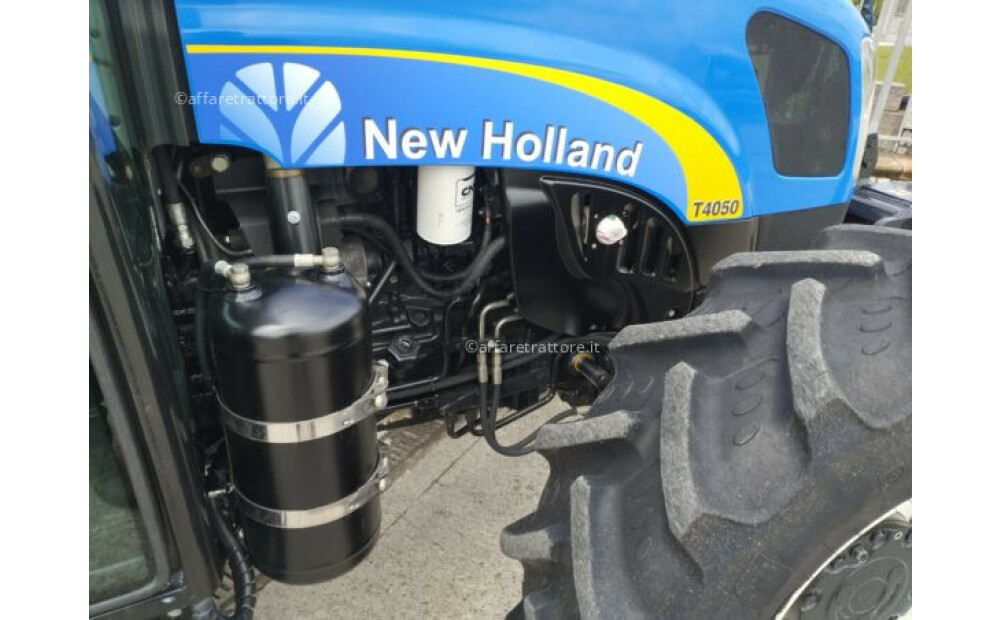 New Holland T4050 Usato - 13