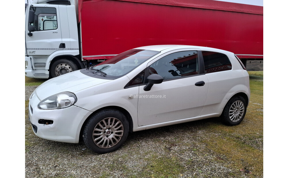 FIAT PUNTO VAN Usato - 2