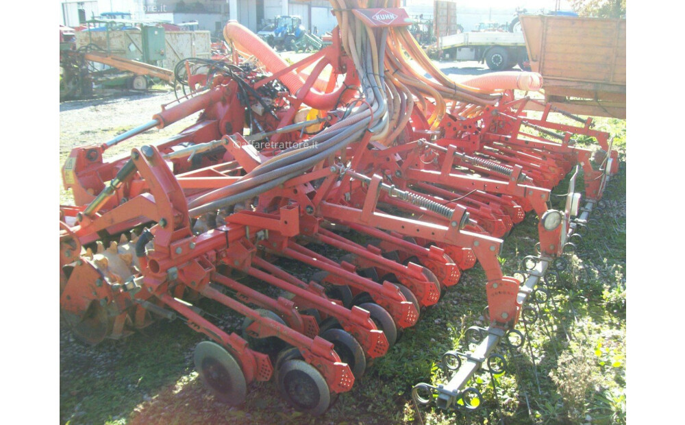 Kuhn VENTA TF 702 + Kuhn HR 5003 DR Usato - 4