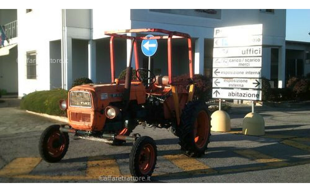 TRATTORE AGRICOLO FIAT 215 USATO - 1