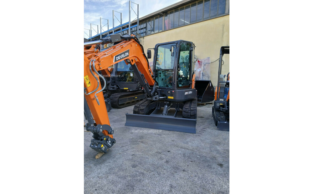 DEVELON DX 50Z-7 Nuovo - 5