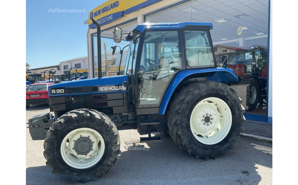 New Holland S90 Usato - 4