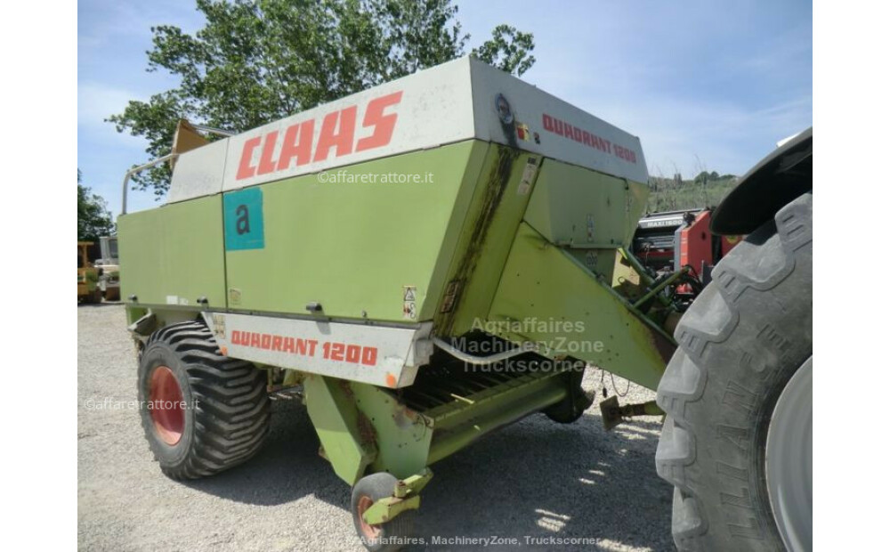 Claas Quadrant 1200 Usato - 2